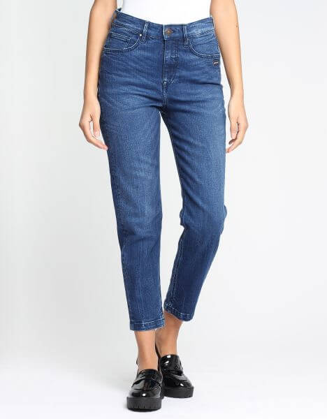 Mom Fit Jeans: Vintage Charme & Moderner Schnitt